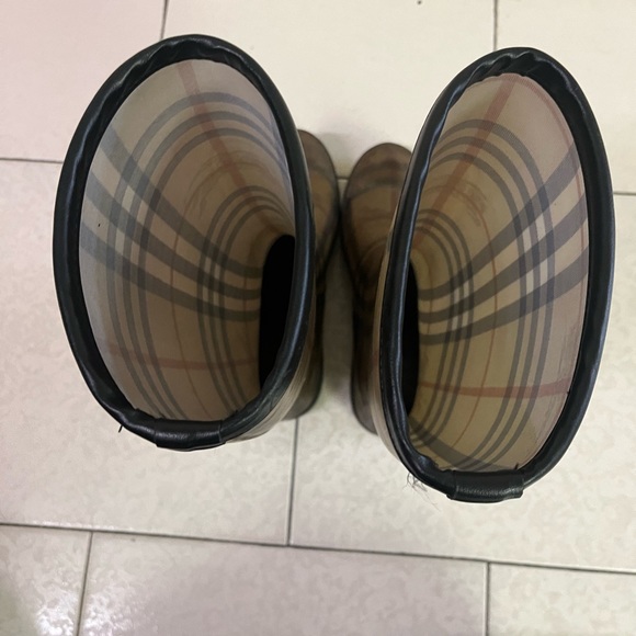 Burberry Nova Check Rainboot size 36 - Picture 7 of 8